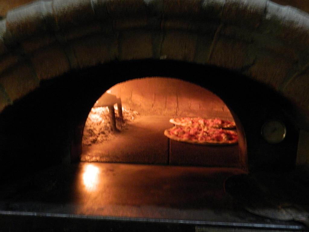 Osteria San Giuseppe Hotel Ceriano Laghetto Ngoại thất bức ảnh