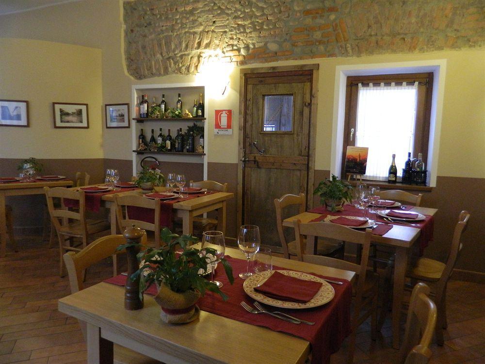 Osteria San Giuseppe Hotel Ceriano Laghetto Ngoại thất bức ảnh