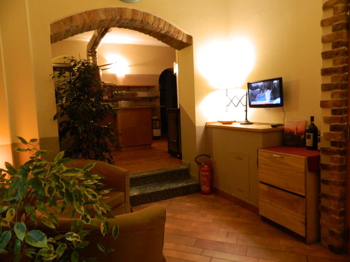 Osteria San Giuseppe Hotel Ceriano Laghetto Ngoại thất bức ảnh
